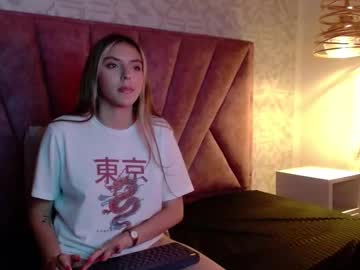 valentina_red18