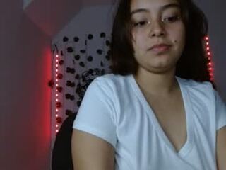 valeria_cherry