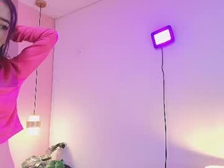 victoria_pieercee