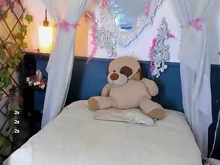 victoriaax1