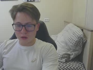 your_boyfriend123