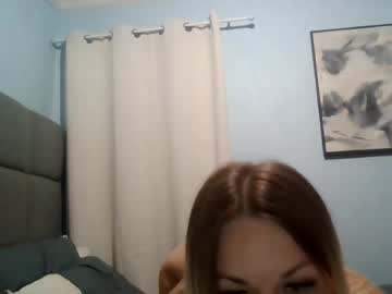 yourwifeamanda_