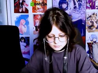 zoe_puff